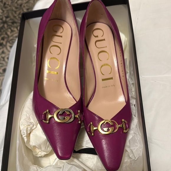 Gucci Women's Magenta Leather Heels - Picture 1 of 3